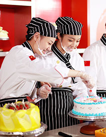 ��ʦ��ѵѧУ,ѧ��ʦ