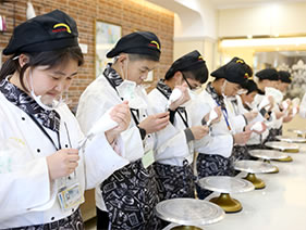 ֣���¶�����Ƹ��