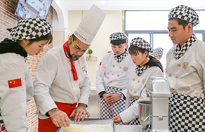 ��������רҵ